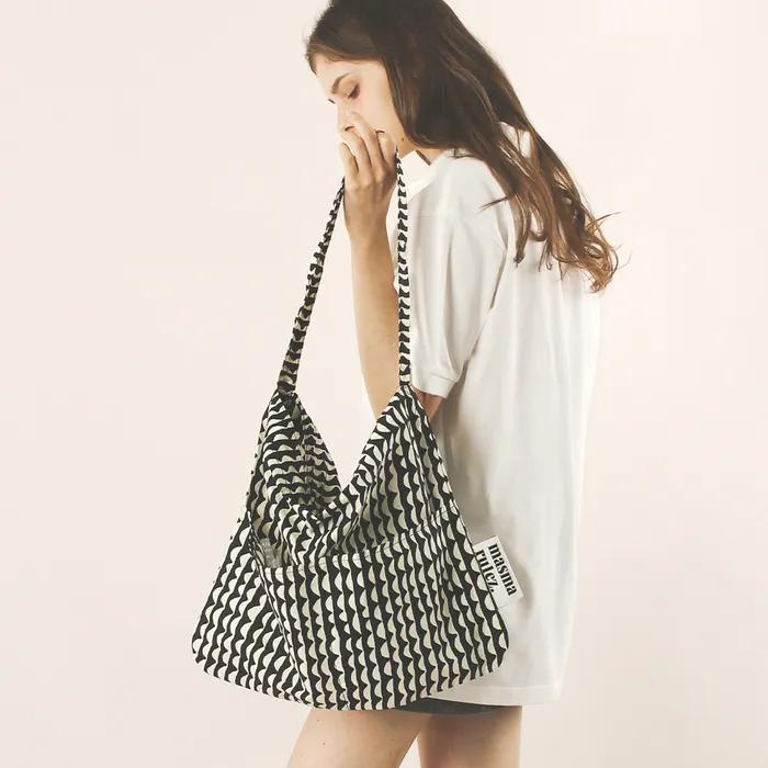 Rabbit eco bag_Mono ripple