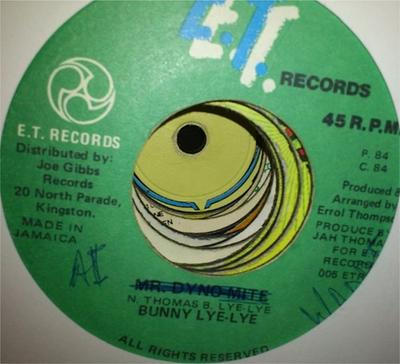 7inch Record BUNNY LIE LIE  Mr. Dyno Mite NONE E.T. Records 1984 Jamaica Reggae Ska  Dub Used