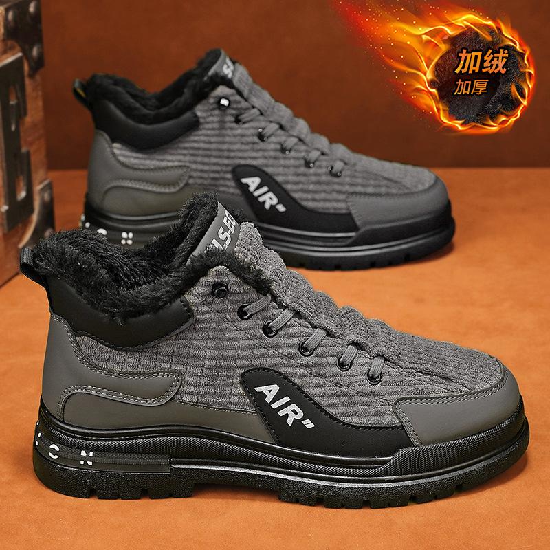 

Высокие мужские туфли Зимние нескользящие спортивные туфли на толстой подошве Уличные бархатные толстые морозостойкие теплые туфли из двух хлопковых тканей 44