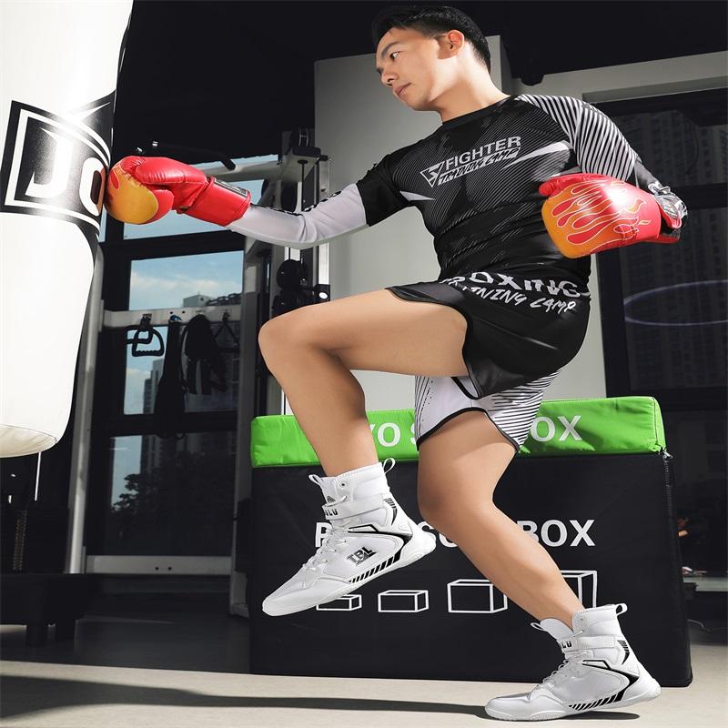 Men's Professional Wrestling Shoes, High Top Combat Boots, Mesh Breathable Men's Sanda Training Shoes Sizes 39-45