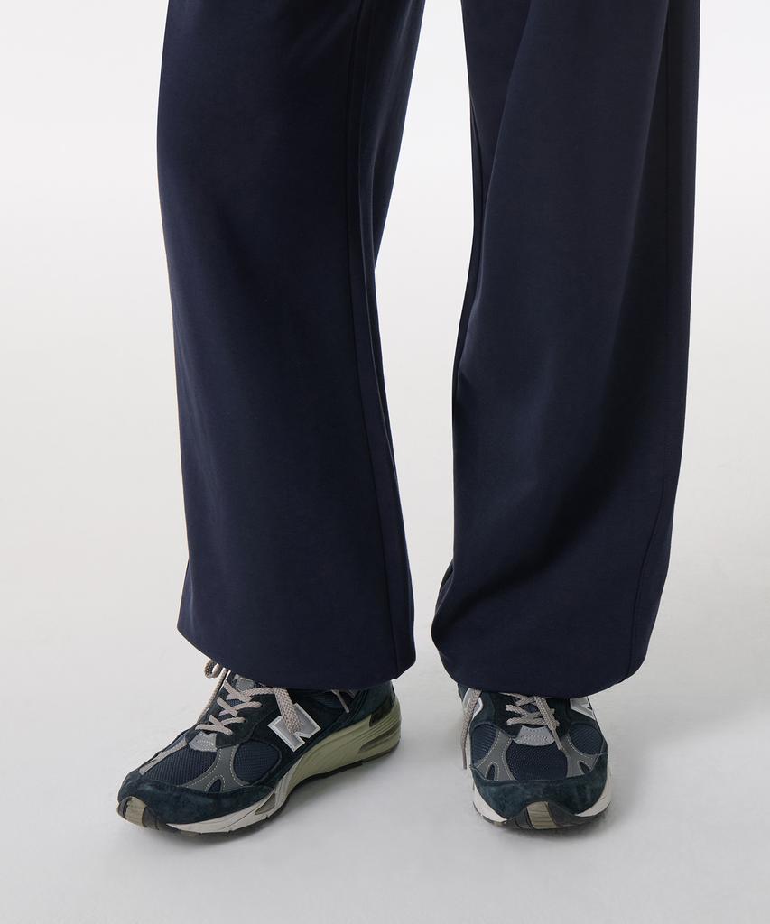 Musinsa Standard [Cooltandard] One-Pleat Wide Lounge Sweatpants [Navy]