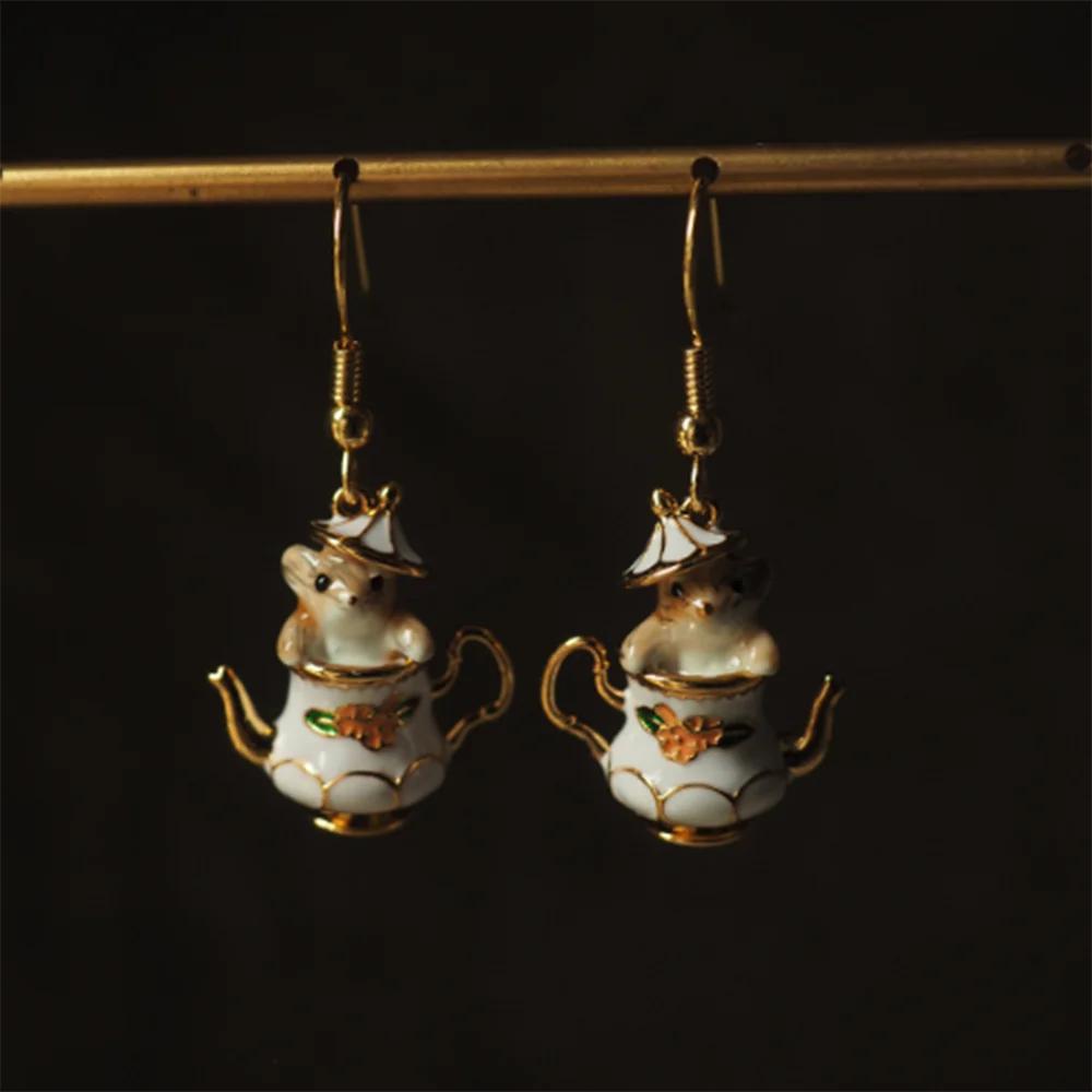 Neue Mode Lustige Emaille Cartoon Streifenhörnchen Französische Teekanne Ohrringe für Frauen Accessoires Stil Schmuck Frau Charm