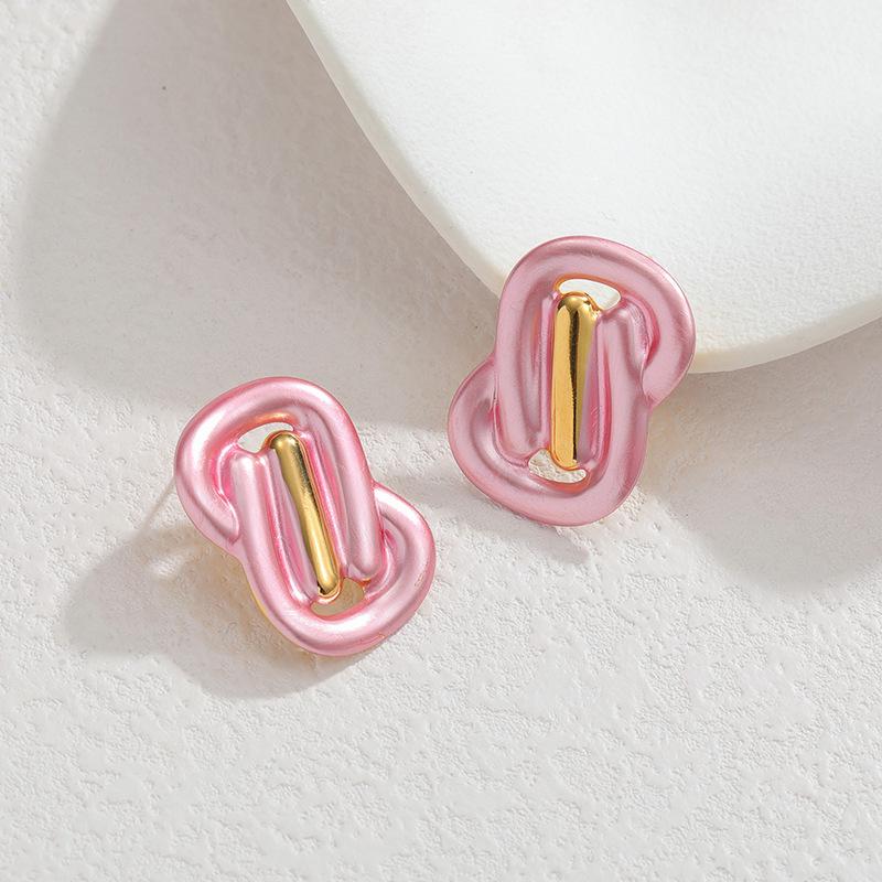 Elegant 18K Gold Geometric Stud Earrings with Irregular Lines and Oil Drop Design - High-End Winter Fashion