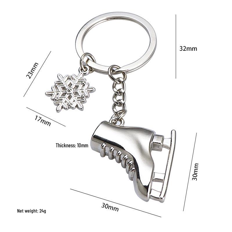 

Кулон-брелок «Снежный спортсмен лыжник» - Подарок для зимних видов спорта