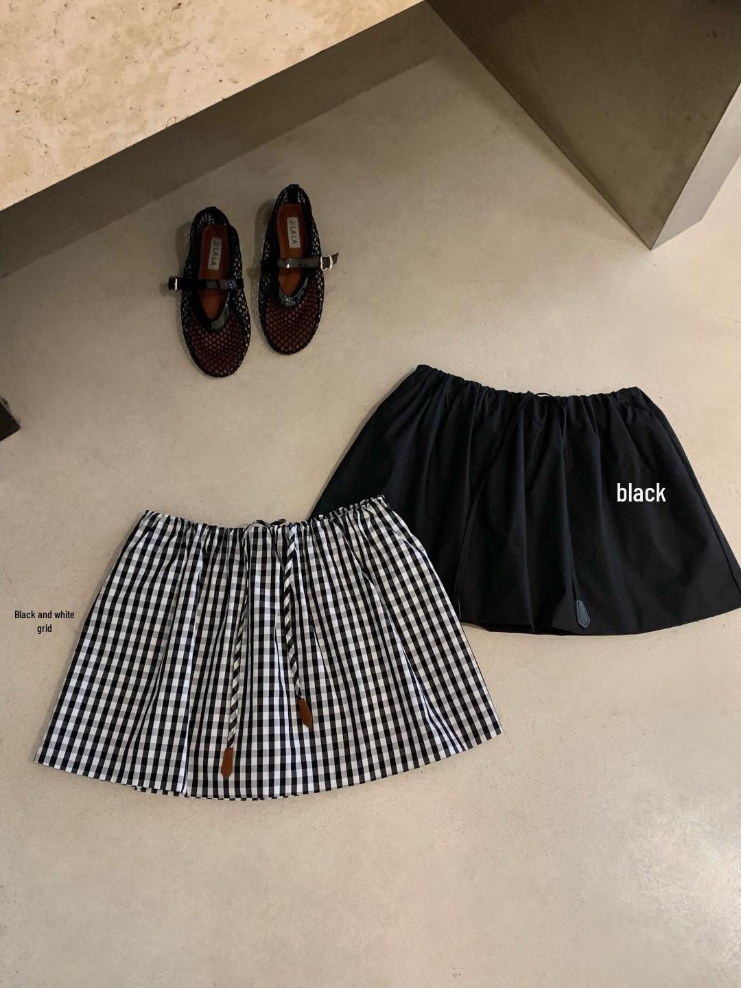 Spring/Summer Petite A-line Plaid Skirt with Fluffy Shorts M