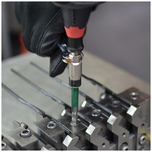 VESSEL 220USB Bit Holder Spanner Hook for Tightening and Loosening USBBH1S10