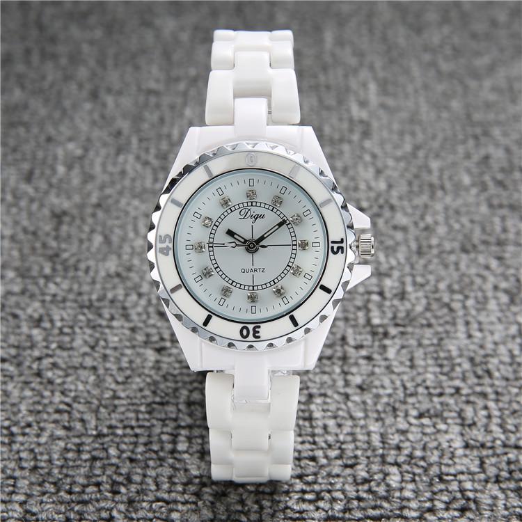 

Женские оригинальные классические керамические кварцевые часы - Водонепроницаемые и светящиеся, Популярный и стильный дизайн для студентов и пар