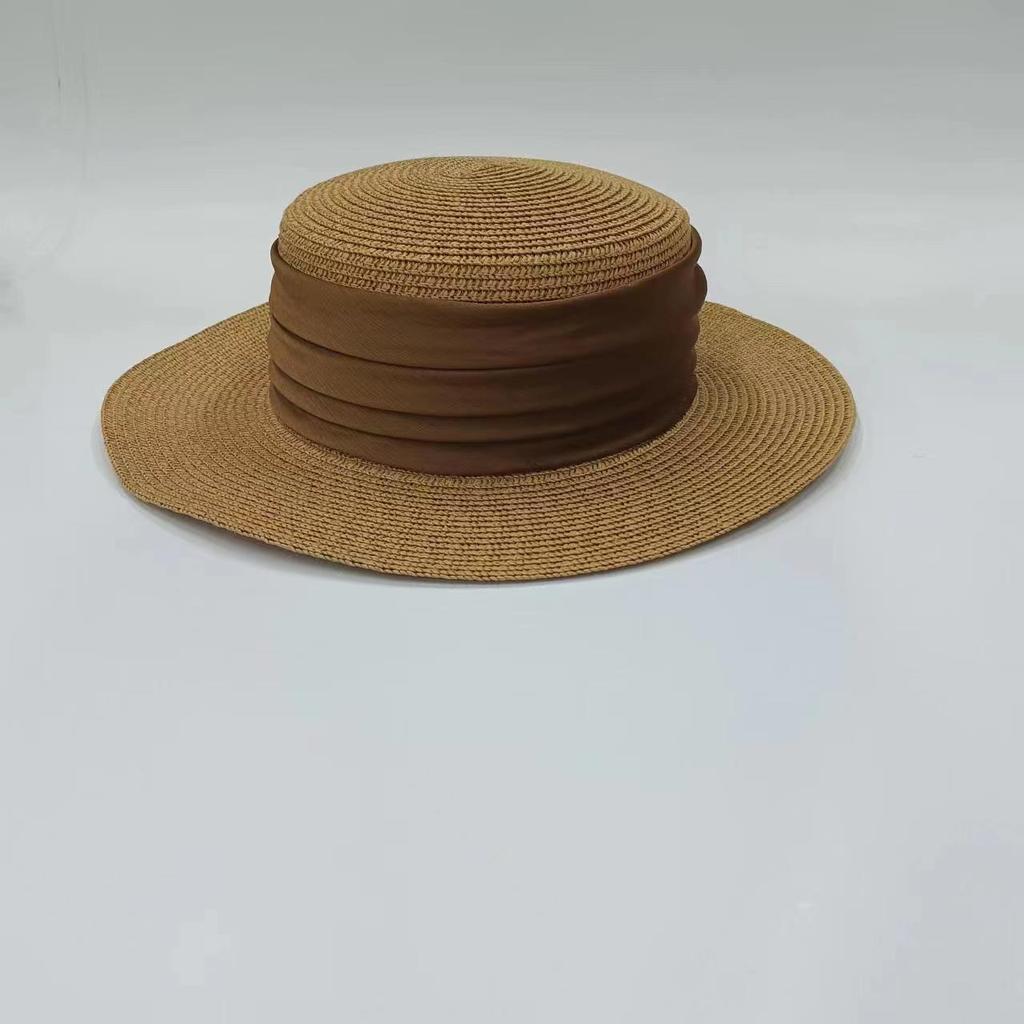 Retro Flat Top Straw Hat For Women With Wide Brim And Sun Protection For Vacation