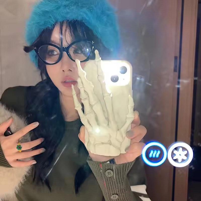 3D-Totenkopfhand, geeignet für iPhone 11 12 13 14 15 16 Pro Max, Telefon-Rückseitenschutz, weiche Abdeckung