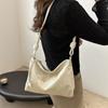Modische und Schlichte Trendtasche für Damen im Sommer Neue Personalisierte Umhängetasche Große Kapazität Lässige Nische Tragetasche