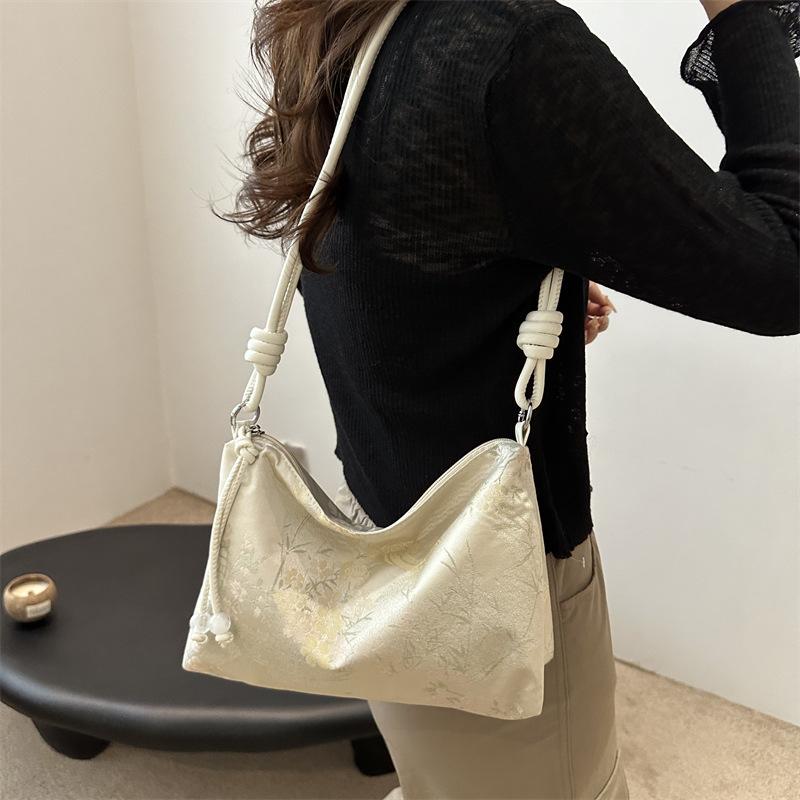 Modische und Schlichte Trendtasche für Damen im Sommer Neue Personalisierte Umhängetasche Große Kapazität Lässige Nische Tragetasche