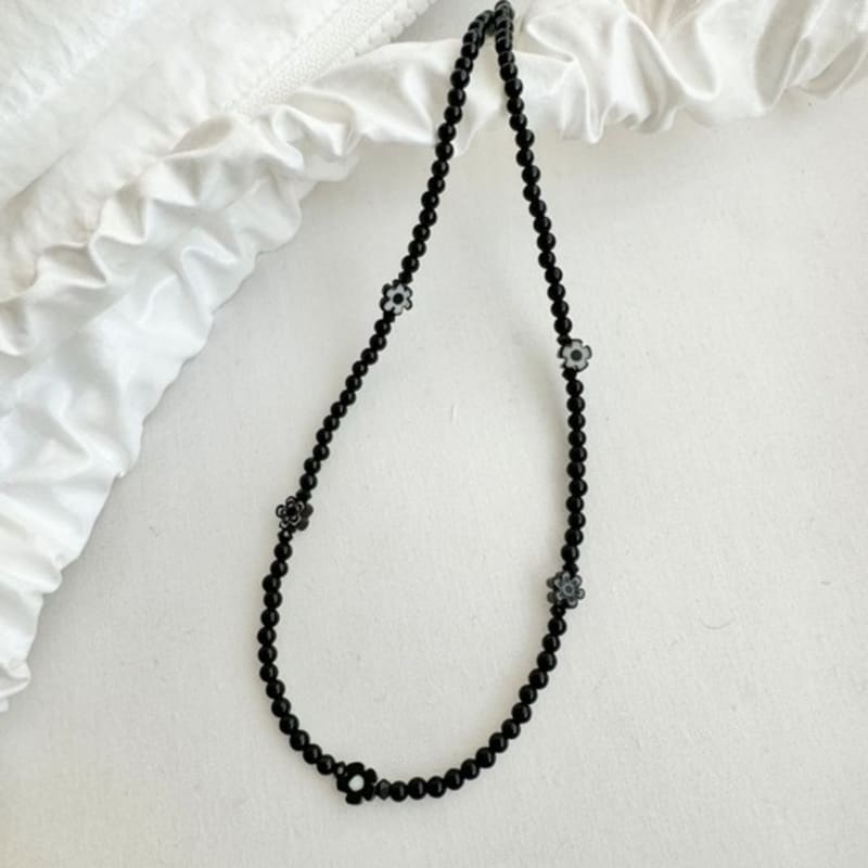 

NUOY Black Venetian Flower Necklace NONE