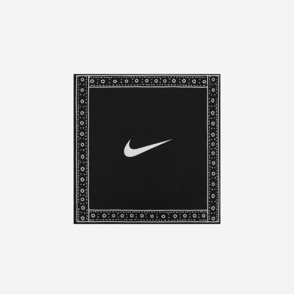 

Черная бандана Nike x Peaceminusone