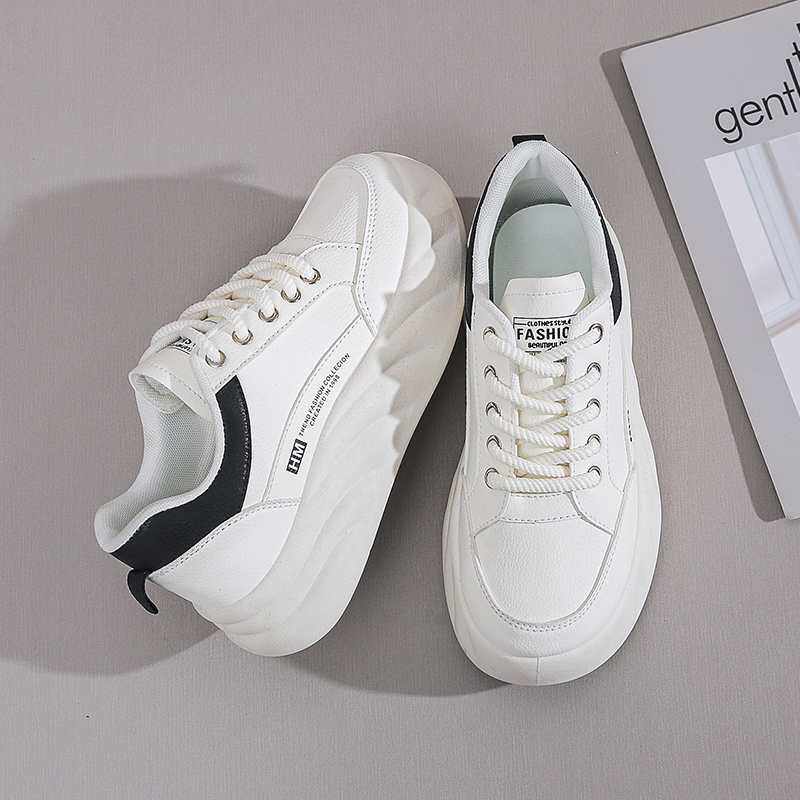 Fashion Rubber Sole PU Leather Womens Summer Moccasins Casual Ladies Shoes On Sale Black White Sneakers Sports Unusual Visitors