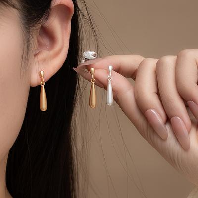 Retro Silber gebürstete Wassertropfen Ohrstecker Damenmode Vielseitige einfache Ohrringe Leichter Luxus Hochwertiges Temperament Cheongsam Ohrringe