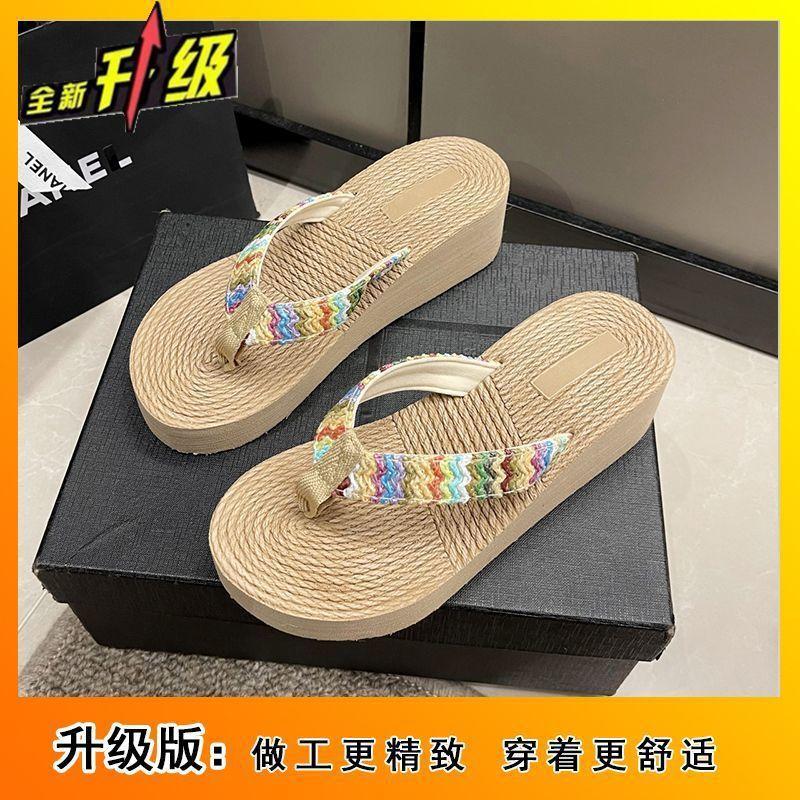 

Internet celebrity slippers 2025 summer new women s flip-flops fashion platform beach shoes seaside non-slip beach slippers 40