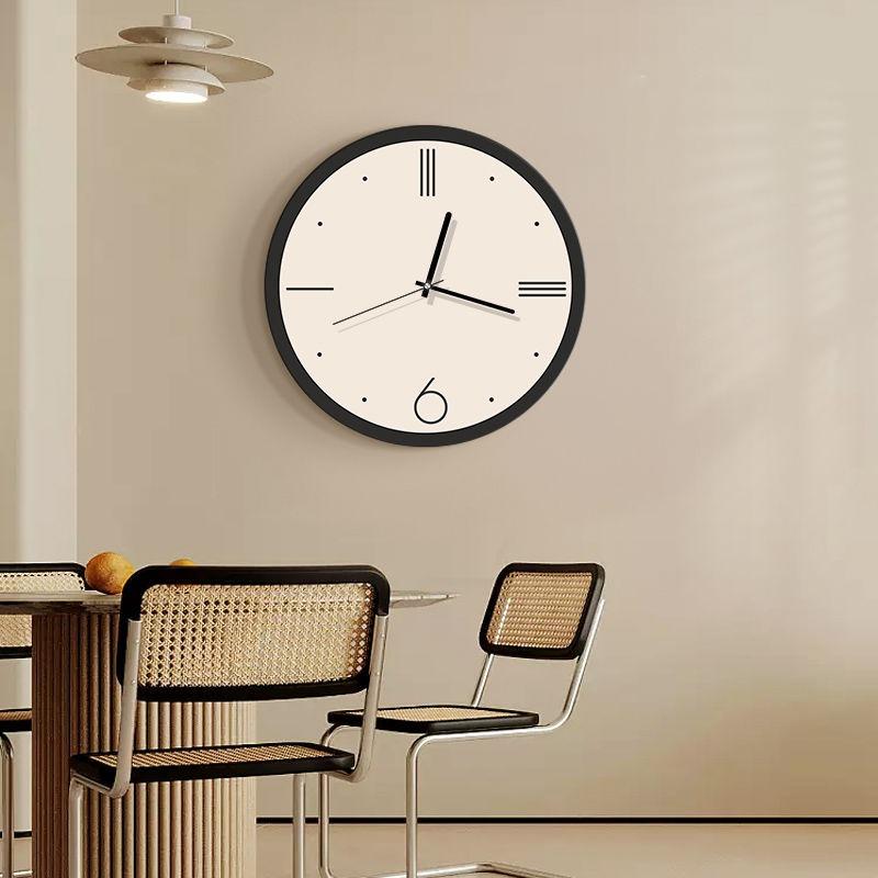 Advanced Sense Wall Clock Simple Living Room Dining Room Punch-free Minimalist Hanging Watch Creative Silent Decoration Clock
