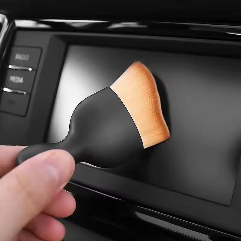 1pcs Center Console Clean Tool Air Outlet Vent Dashboard Cleaning Soft Brush Crevice Dusting Car Detailing
