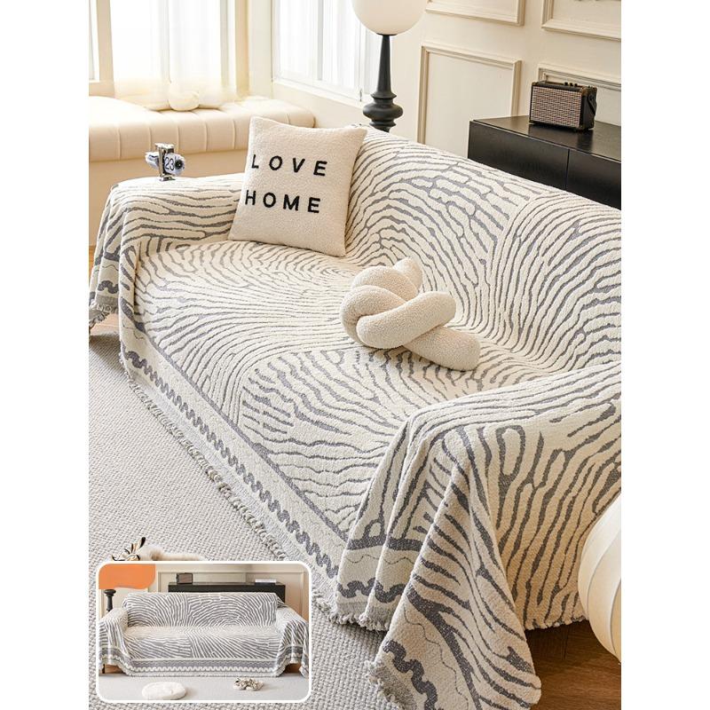 Light Luxury and High-end Sofa Cover Autumn and Winter Sofa Cushion Non-slip Sofa Cover Thick Plush Sofa Towel Cover Blanket