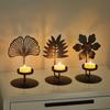 Portacandele in Ferro, Un Semplice Oggetto Decorativo per il Soggiorno, Un Romantico Accessorio per la Cena a Candele e Decorazione per il Tavolo da Pranzo