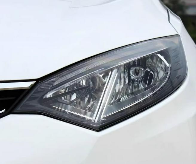 

Changan Zhishang XT Hatchback Headlight Assembly for 2013-2017 Models Premium Right Passenger Side
