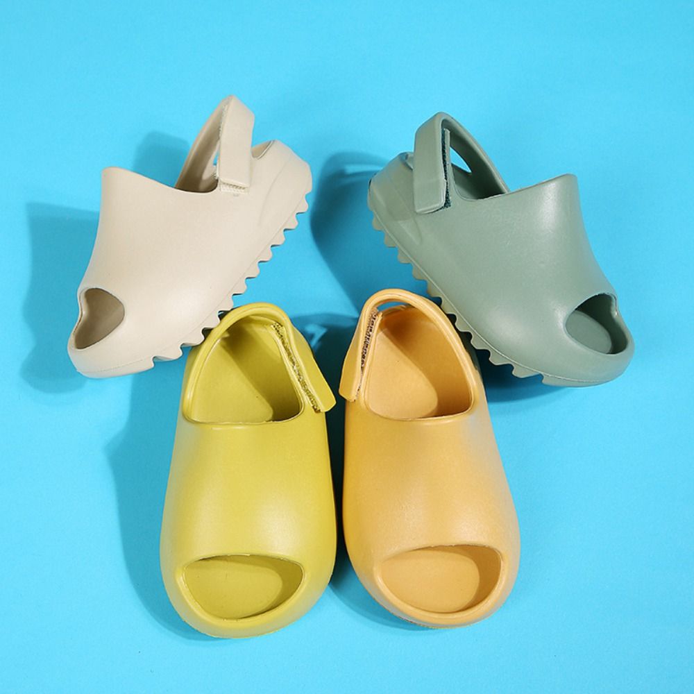 Comfortable Outdoor Sandal Soft Non-slip Slippers Breathable Baby Shoes  Summer Wear
