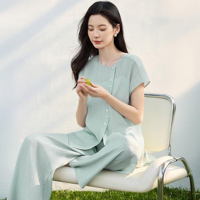 IHIMI Women s Textured Two-Piece Shirt & Pants Set M