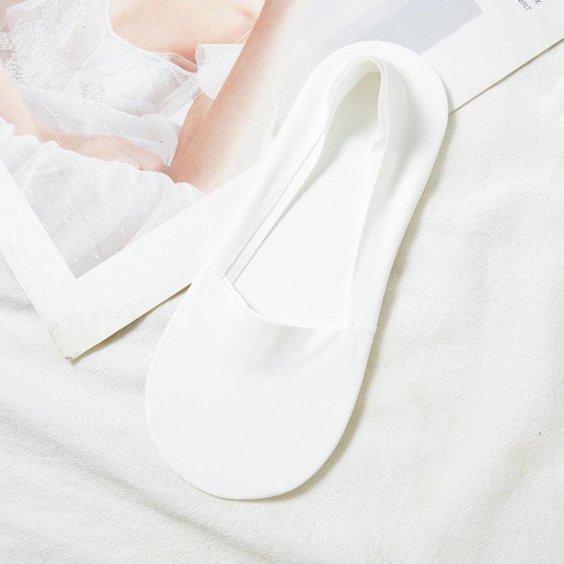 Women's Ice Silk Low-Cut Seamless Socks – Anti-Slip Invisible Spring/Summer Short Socks