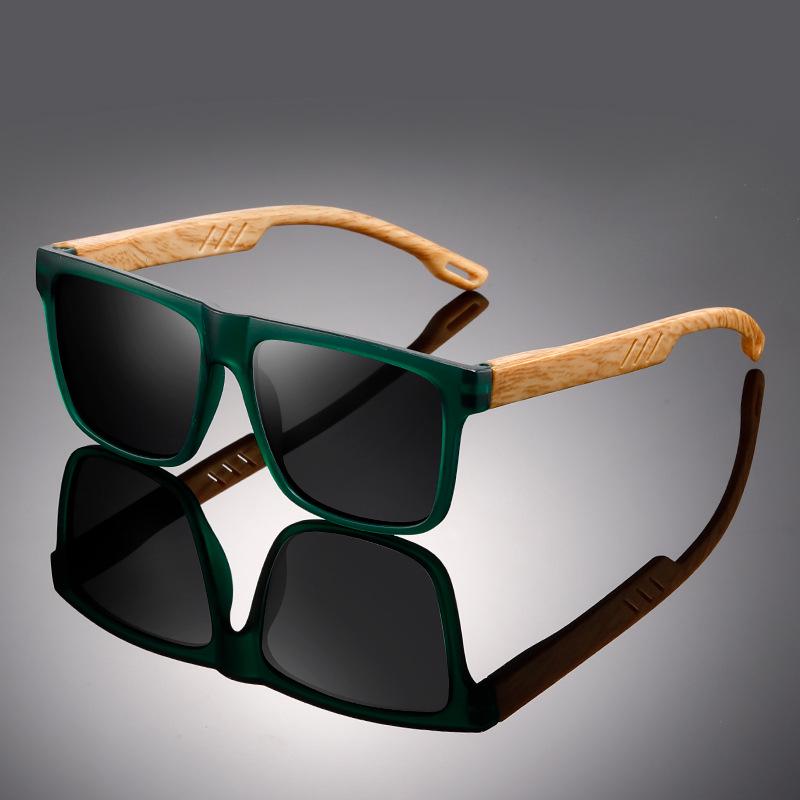 Men s Square Frame Sunglasses with Wood Grain Temples: Stylish, Versatile, Sun Protection 3052
