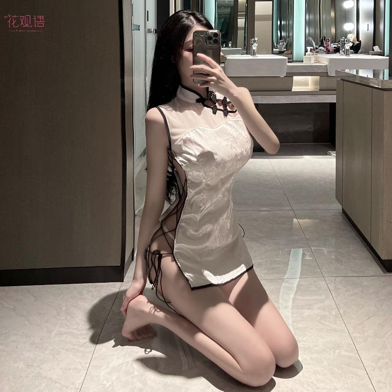 Hua Guanyu sexy underwear sexy pajamas straps hollowed out temptation classical cheongsam bed uniform suit women