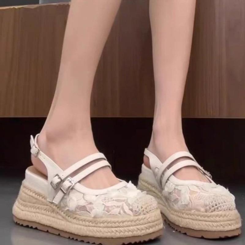 Fashion 2025 New Summer Ballet Lace Floral Sandals Women's Perforated Closed Toe Platform Fashion Embroidery Belt Buckle Wedge Sandals