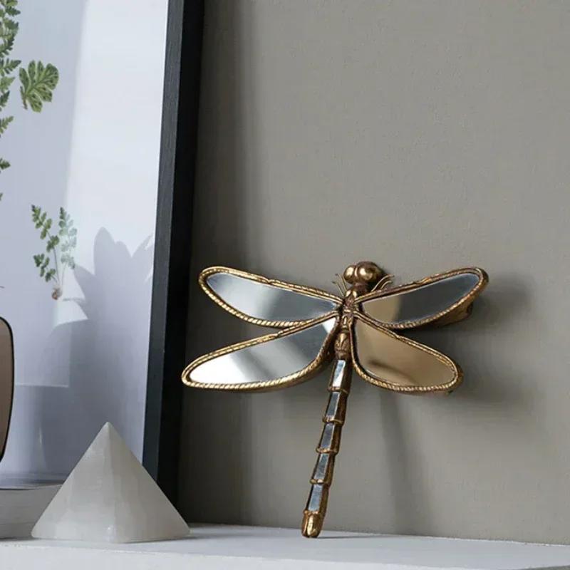 Vintage Butterfly Resin Mirror Dragonfly Hanging Wall Mirror High Quality Decorative Mirror for Home Decoration Retro Style