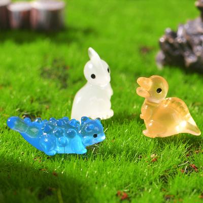 50Pcs Glow-in-the-dark Mini Dinosaur Figurine Luminous Clear Dino Resin Statue Miniature Dinosaur Ornament Home Office Desktop Decoration