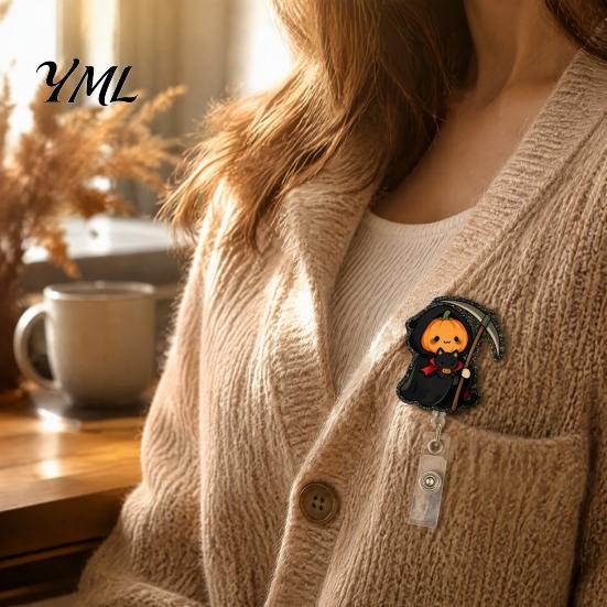 Retractable Badge Holder Halloween Reel, Cute Pumpkin And Grim Reaper Design, Acrylic Party Gift Smooth Pull Cord Clip for Nurse Doctor Teacher