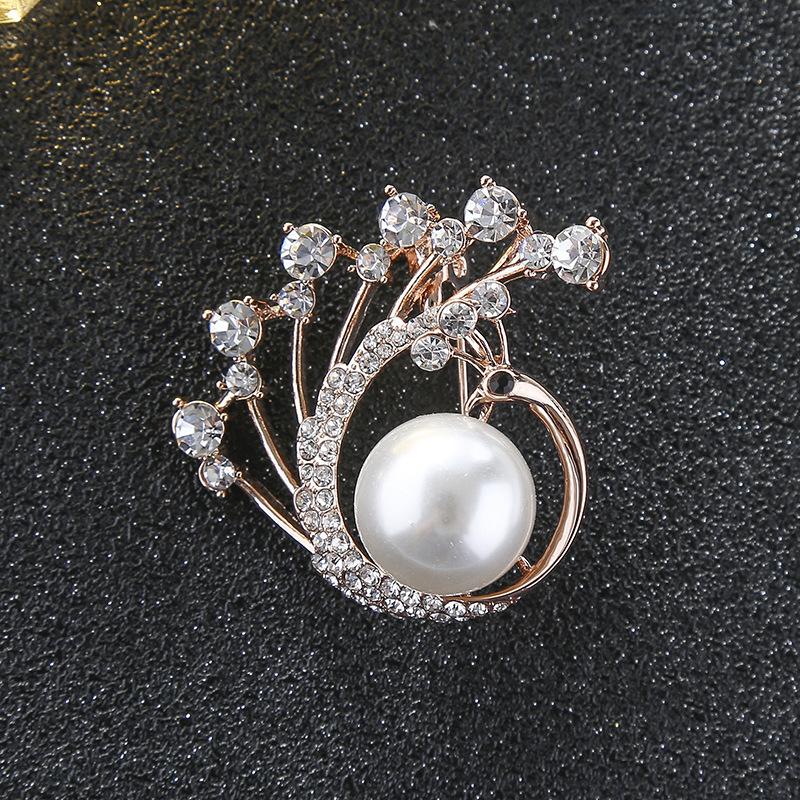 

Винтажная брошь «Павлин» из сплава, инкрустированная бриллиантами, модная жемчужная брошь, булавка с антибликовым покрытием золотой/ярко-розовый