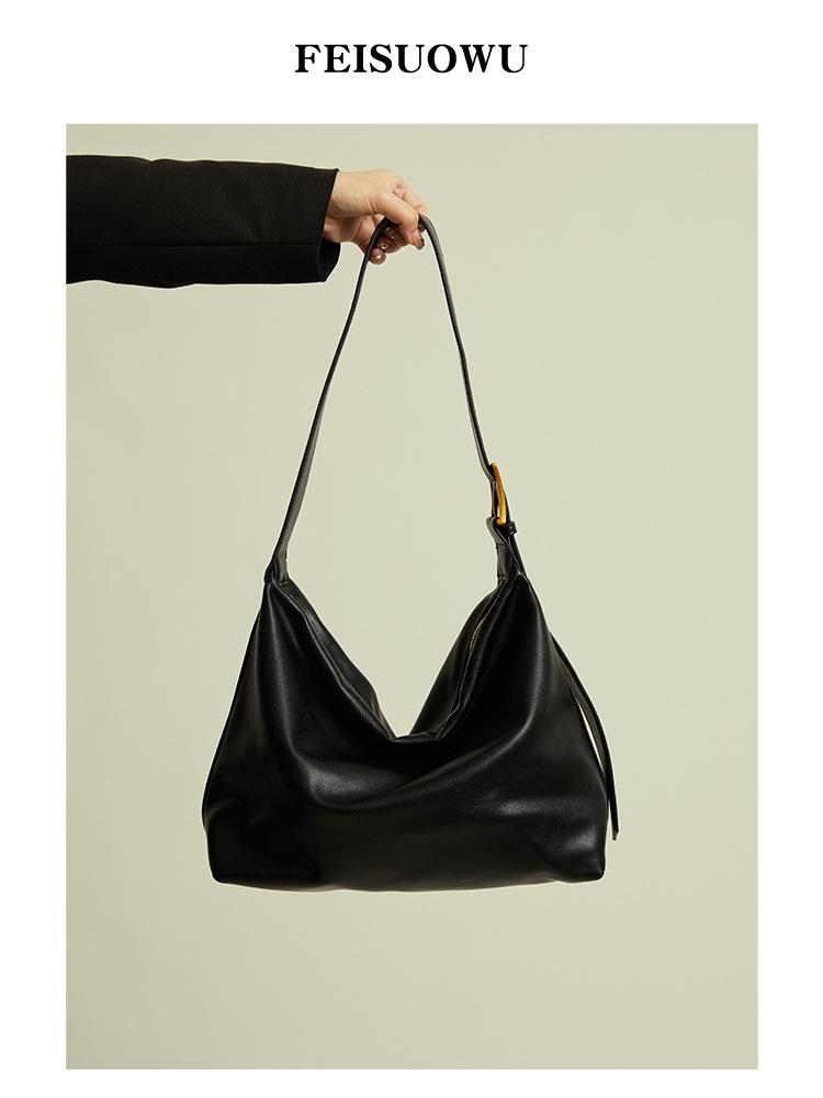 

2025 Ретро женская сумка-тоут через плечо: Высокая вместимость, мягкая поверхность, универсальный и модный стиль чёрный