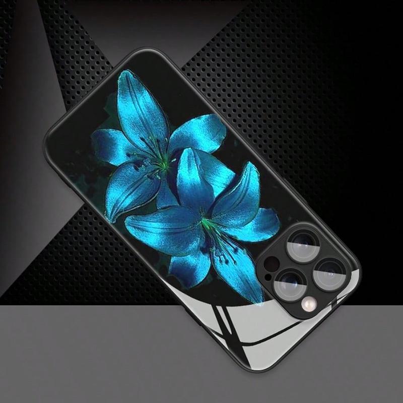 Elegant Blå Lilja Blommig Glasmaterial Telefonfodral För iPhone 11 12 13 14 15 16 17 Pro Max 17Air 16E 7 8 Plus XR XS X Skydd