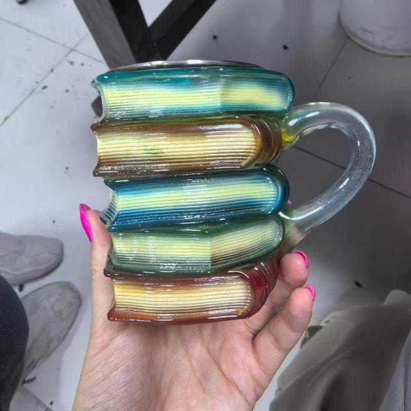 

Creative Safe 3D Painted Book Mug Large Capacity 11oz Coffee Cup Mug Cup Literature Lovers as show