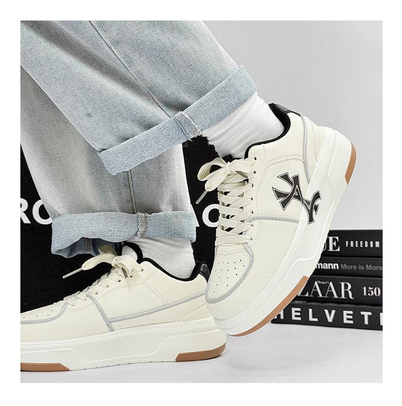 Men's 2025 Niche Summer Breathable Anti-Odor White Thick-Soled Height-Increasing Casual Sneakers