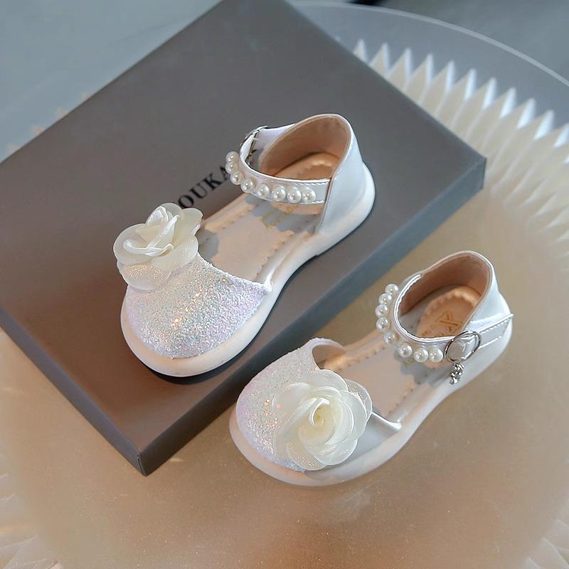 

Туфлі принцеси з квітами та блискітками для дівчинки Весна та осінь Нові босоніжки Baotou Модні туфлі з перлами для дівчаток Маленькі шкіряні туфлі 33 білий