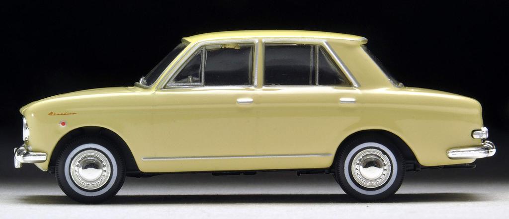 Tomica Limited Vintage Scale Datsun Bluebird 1200 Fancy Deluxe Yellow Finished Model 1/64 LV-65c