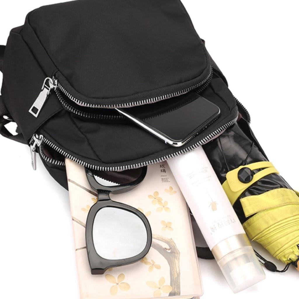 2025 Women's Fashionable Waterproof Canvas Mini Backpack