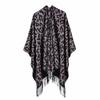 Street women's scarves are versatile in autumn and winter, air-conditioned rooms are warm and dual-purpose, monochrome fringed shawl cape