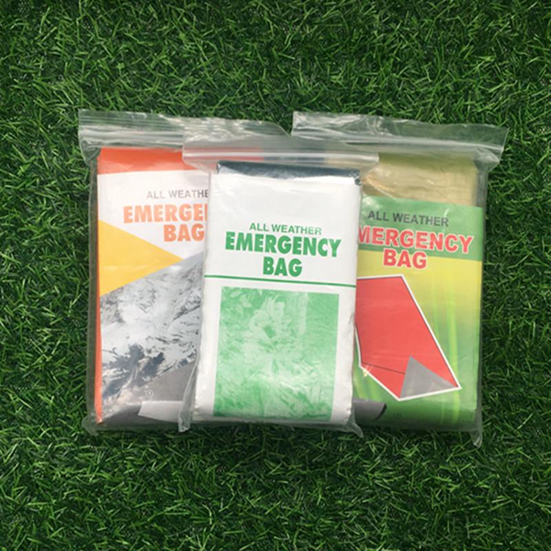 

Outdoor Emergency Survival Sleeping Bag & First Aid Blanket for Hiking and Camping Green Sleeping Bag with PE Bag