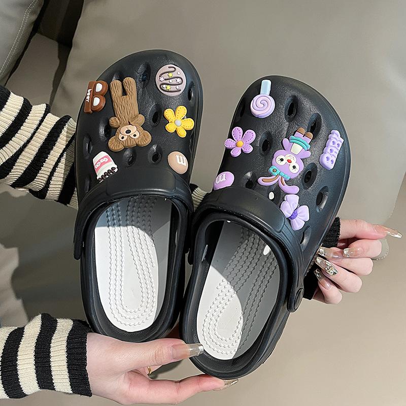 

Cute cartoon platform hole shoes 22 spring and summer new small soft-soled bag head cool slippers 36-37
