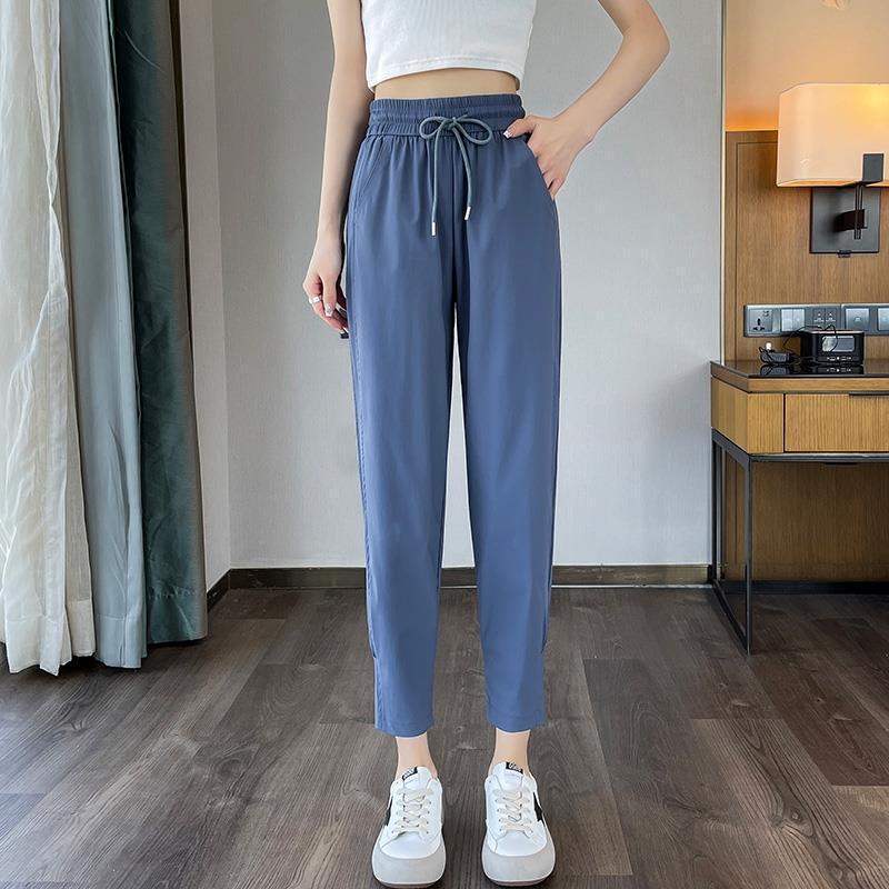 

2026 Ice Silk Slimming Summer Casual Pants for Women - Petite, Versatile, Cool, and Comfortable. XL 121-134 lbs
