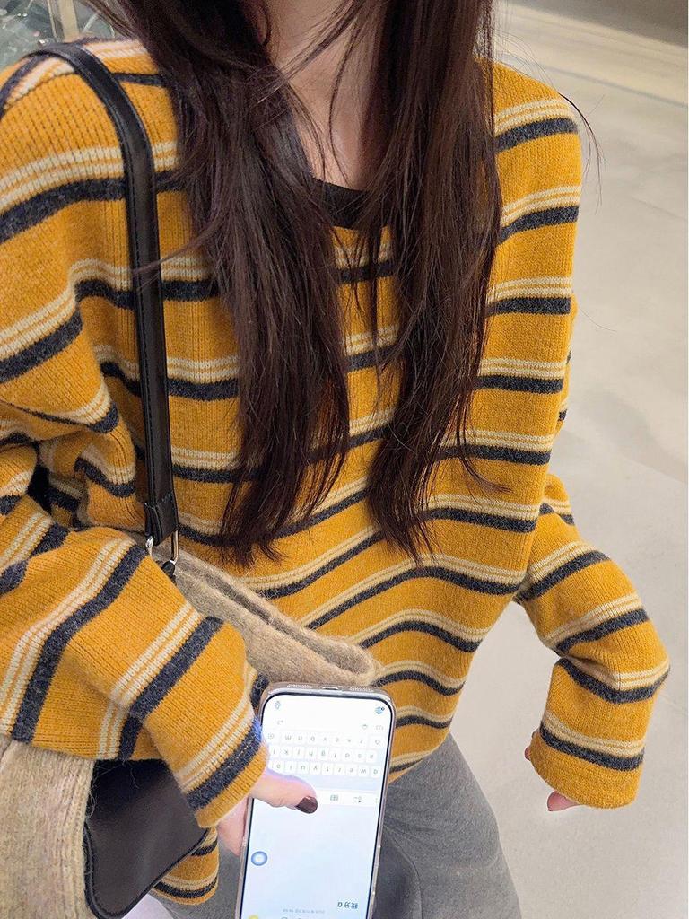 Lazy Style Color Block Striped Round Neck Long Sleeve Sweater for Women - Autumn/Winter Loose Fit, Slimming, Versatile