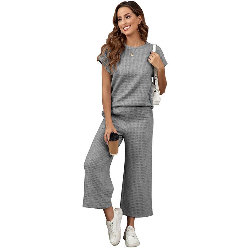 

Женский повседневный комплект с коротким рукавом и брюками широкого кроя светло-фиолетового цвета, текстурированная ткань S