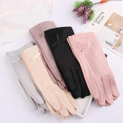 Accesorios – Guantes y manoplas