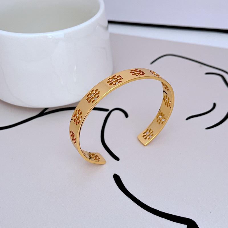 Chic European & American Luxury Metal Bangle with Hollow English Letters